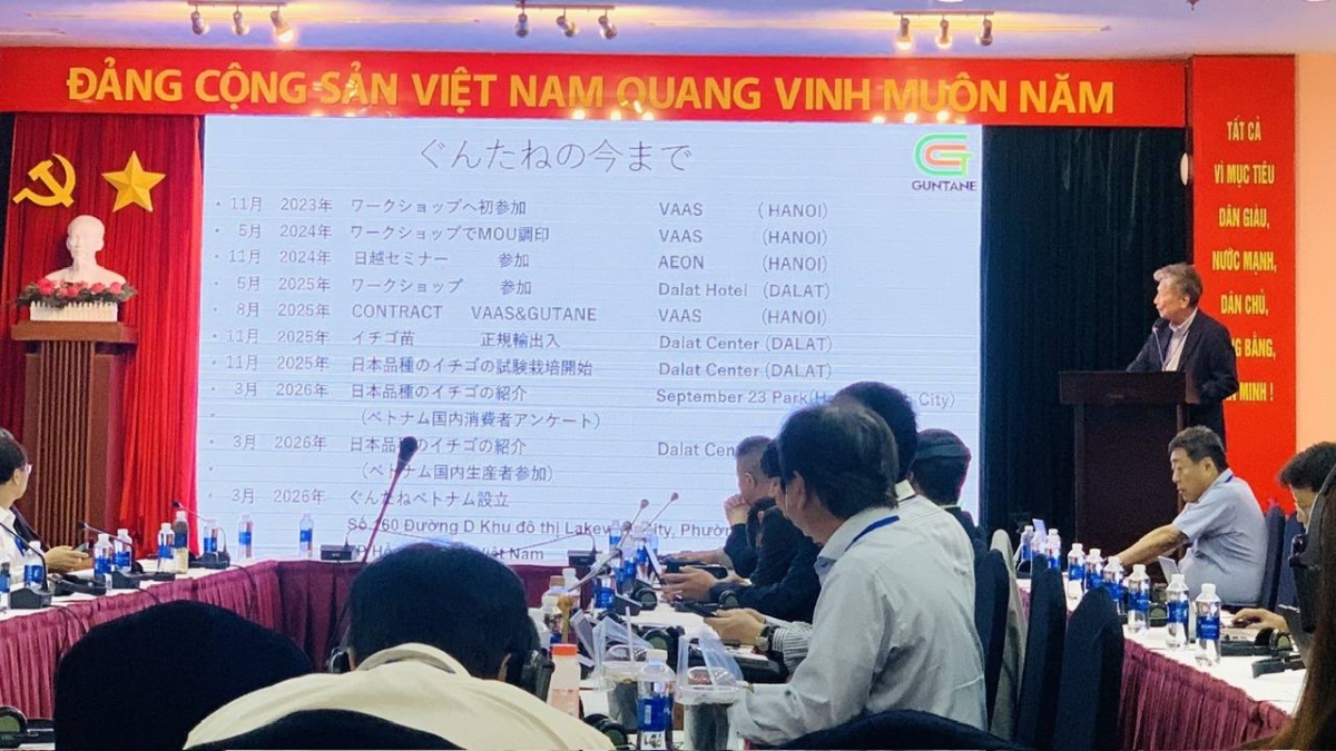 Ở lĩnh vực công nghệ sinh học, Công ty Guntane (Nhật Bản) mang đến hội thảo về xu hướng phát triển giống và chất lượng dâu tây
