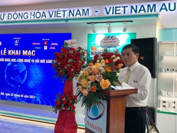 Khai mạc triển lãm sản phẩm khoa học, công nghệ và đổi mới sáng tạo