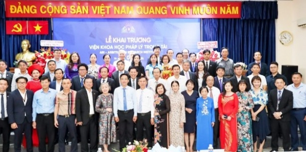 Ra mắt Viện Khoa học Pháp lý trọng tài