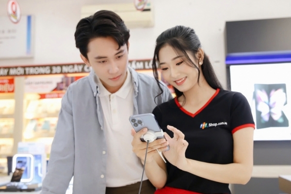 FPT Shop và F.Studio by FPT tặng miễn phí 16.000 kính cường lực iPhone cùng vô vàn ưu đãi ‘siêu khủng’