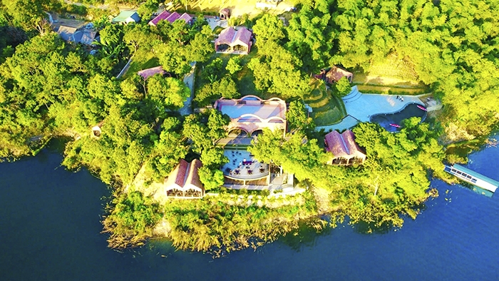 Các khu nghỉ dưỡng sinh thái trên khu du lịch hồ Hòa Bình - Điểm đến cho những du khách yêu thích thiên nhiên