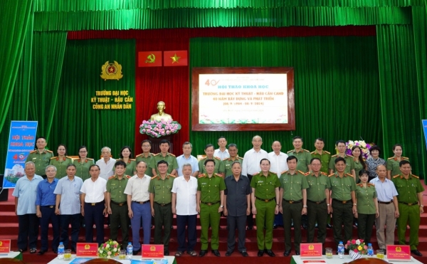 62 báo cáo khoa học "hiến kế" xây dựng Trường Đại học Kỹ thuật - Hậu cần Công an nhân dân