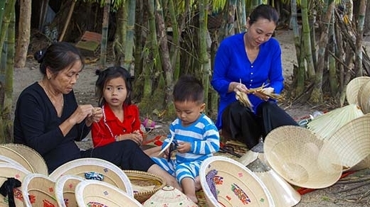 Nghề chằm nón ngựa Phú Gia là di sản văn hóa phi vật thể quốc gia