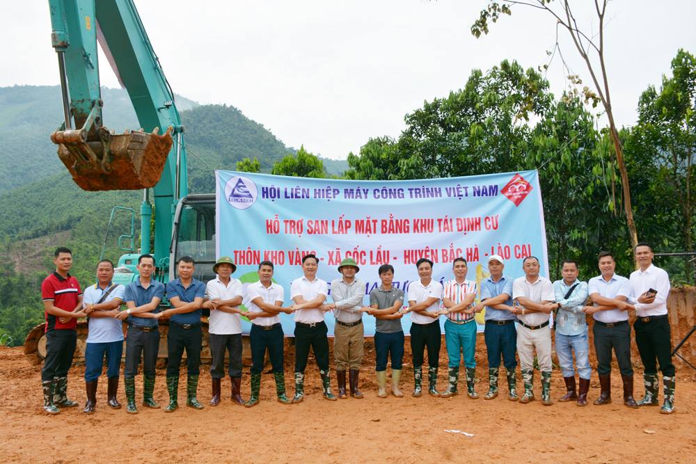 Khởi công tái thiết khu dân cư thôn Kho Vàng, xã Cốc Lầu, huyện Bắc Hà