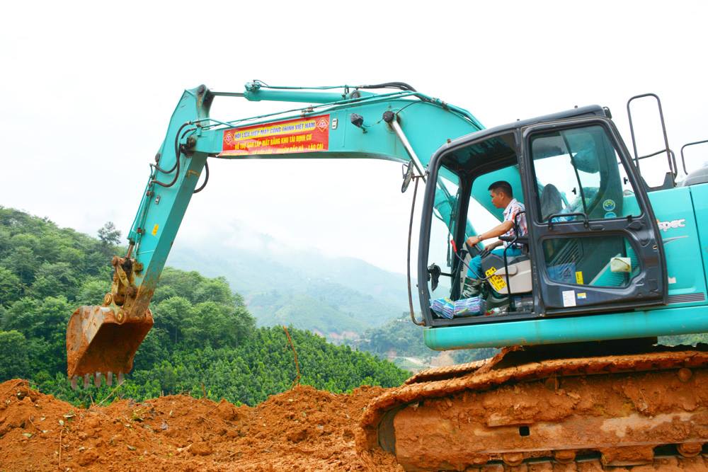 Khởi công tái thiết khu dân cư thôn Kho Vàng, xã Cốc Lầu, huyện Bắc Hà