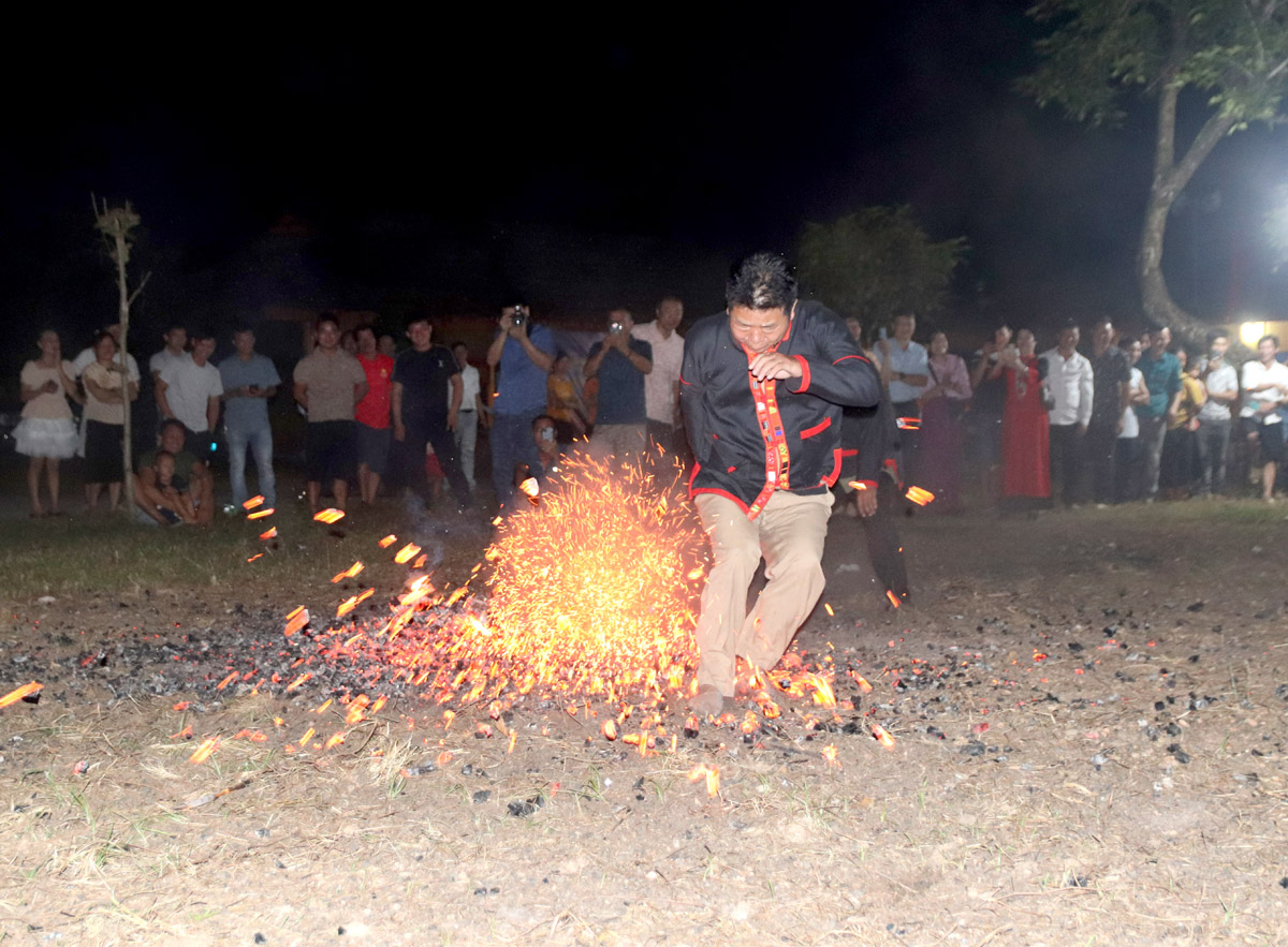 Lễ Cầu mùa của người Pà Thẻn xã Tân Lập được công nhận Di sản văn hóa phi vật thể quốc gia