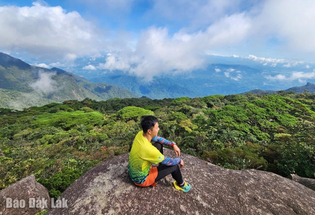 Núi Vọng Phu   kiệt tác của thiên nhiên