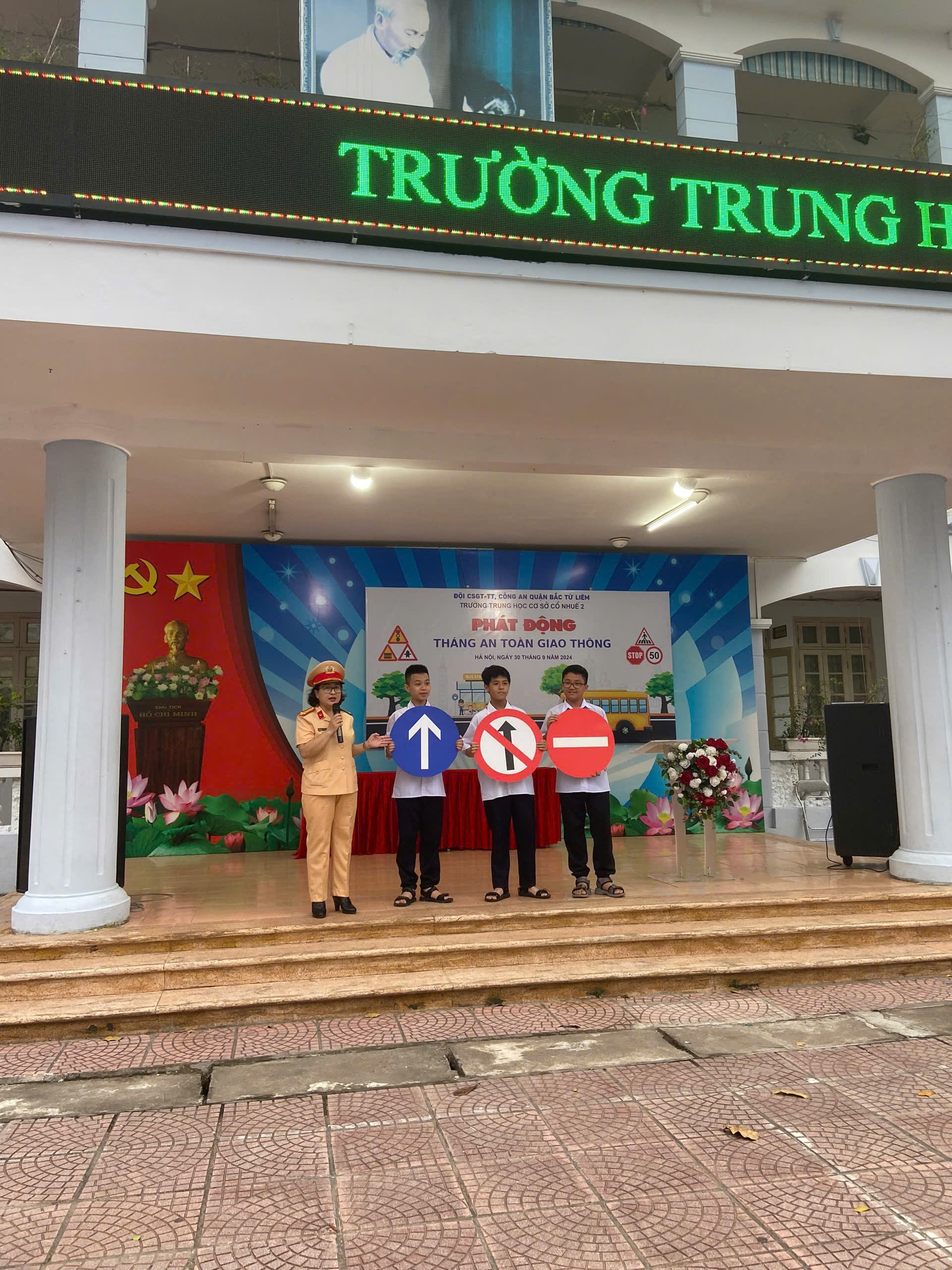 Công an quận Bắc Từ Liêm: Tuyên truyền về an toàn giao thông cho gần 15.000 học sinh và giáo viên trên địa bàn