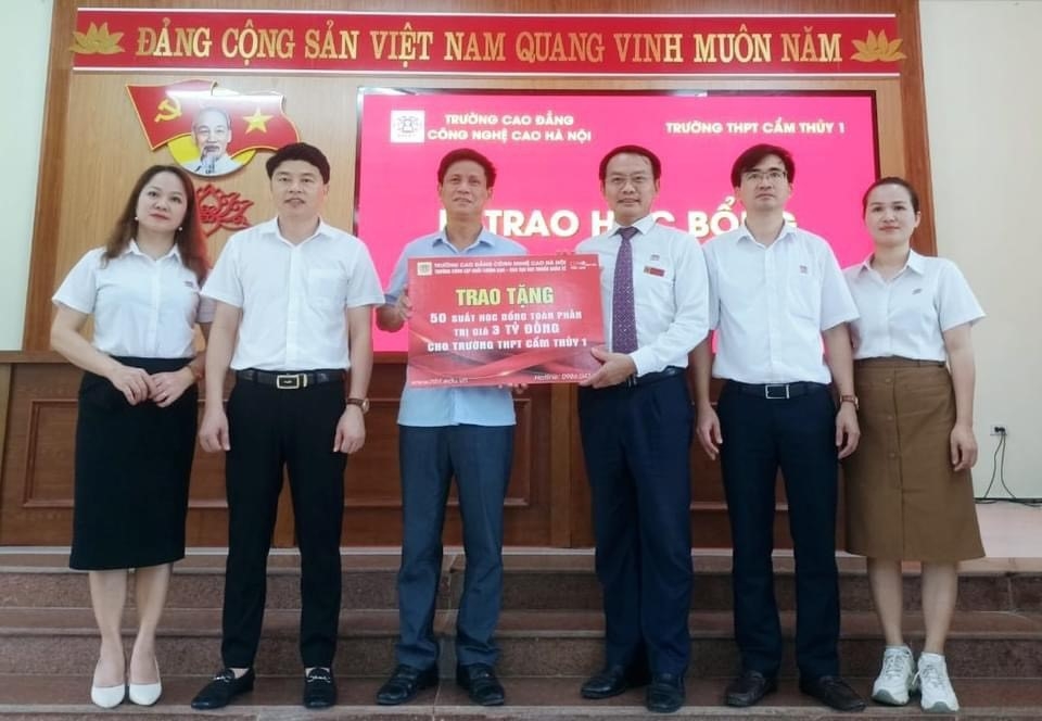 Trường CĐ Công nghệ cao Hà Nội (HHT): Tuyển sinh gắn liền với tuyển dụng, đào tạo gắn kết với việc làm