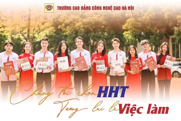 Vì sao một gia đình tại Hà Nội lựa chọn HHT cho 16 người con và cháu?