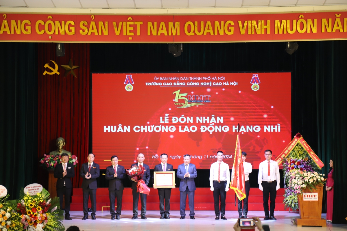 Trường CĐ Công nghệ cao Hà Nội: Đẩy mạnh nghiên cứu khoa học, phấn đấu năm 2030 trở thành trường chất lượng cao