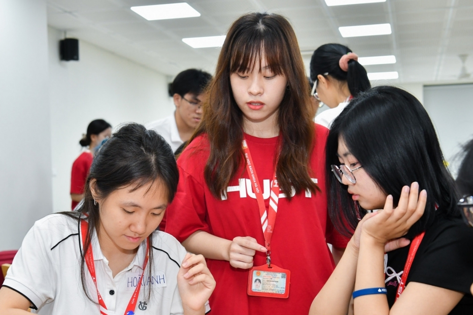 Thí sinh đăng ký Kỳ thi đánh giá tư duy của ĐHBK Hà Nội tăng đột biến