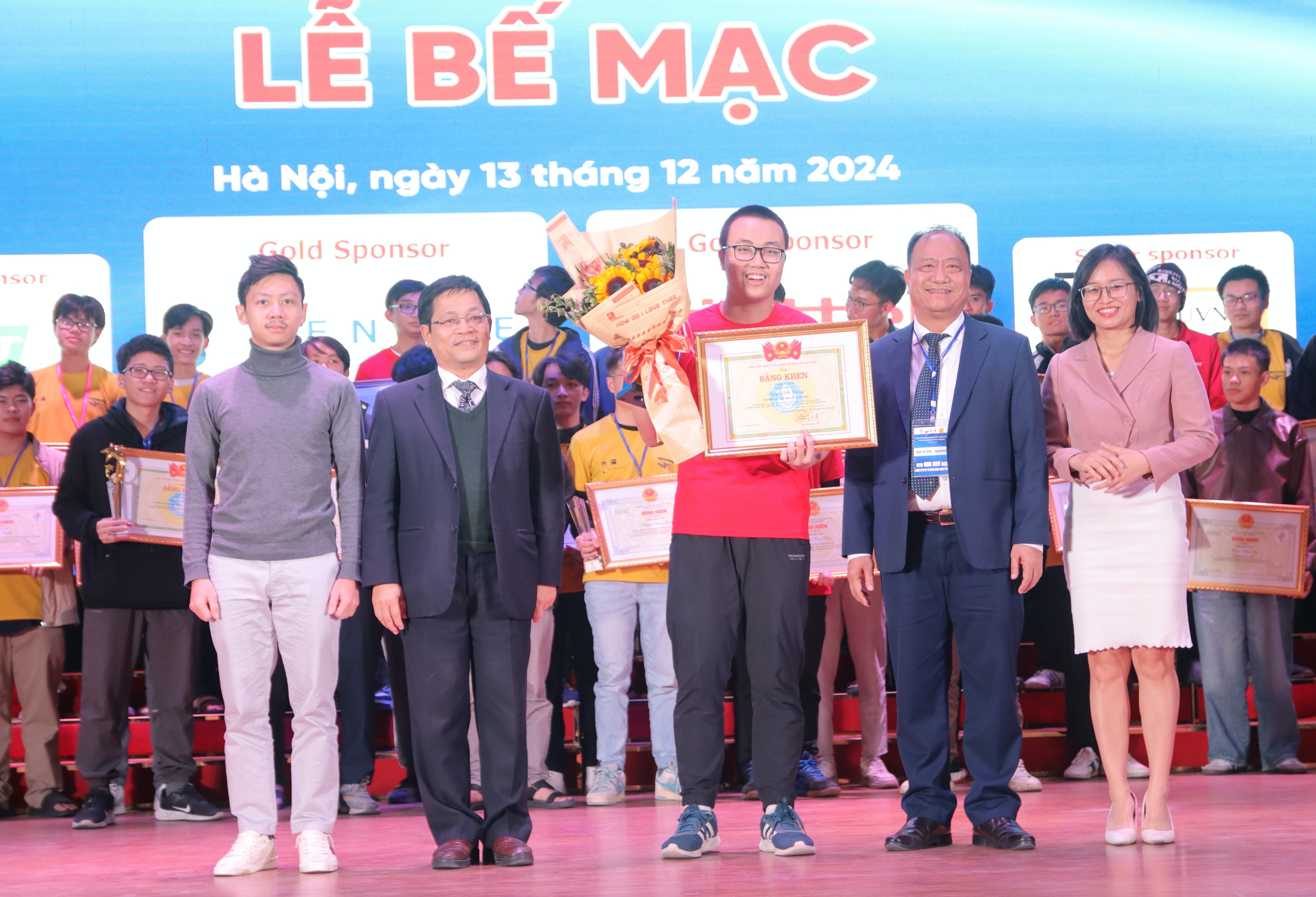 OLP’24 - Procon - ICPC Asia Hanoi: Việt Nam giành 2 Huy chương Vàng tại ICPC Asia Hanoi 2024