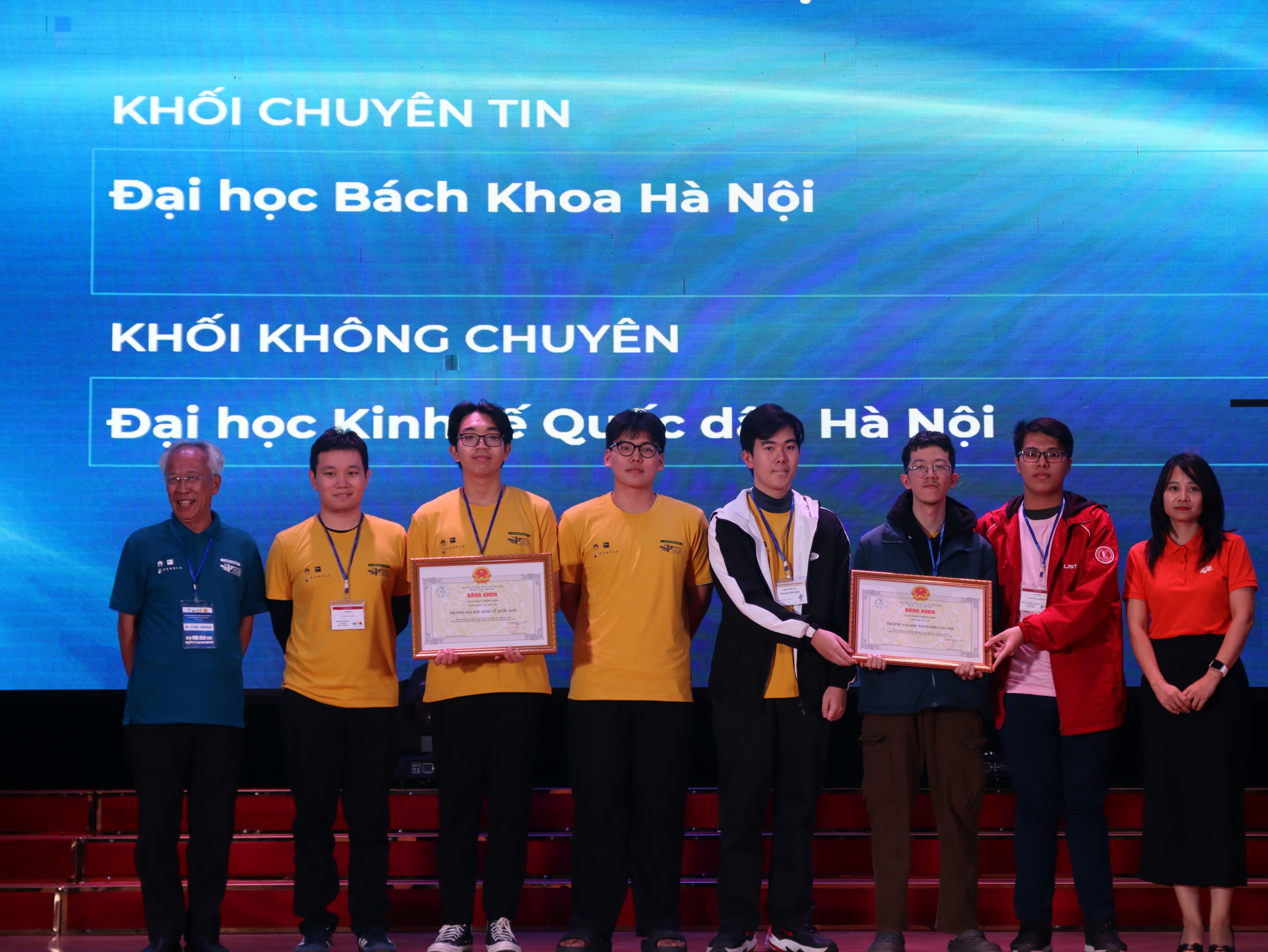 OLP’24 - Procon - ICPC Asia Hanoi: Việt Nam giành 2 Huy chương Vàng tại ICPC Asia Hanoi 2024