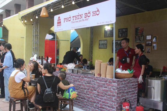 Phở - Một thế kỷ định hình và lan tỏa