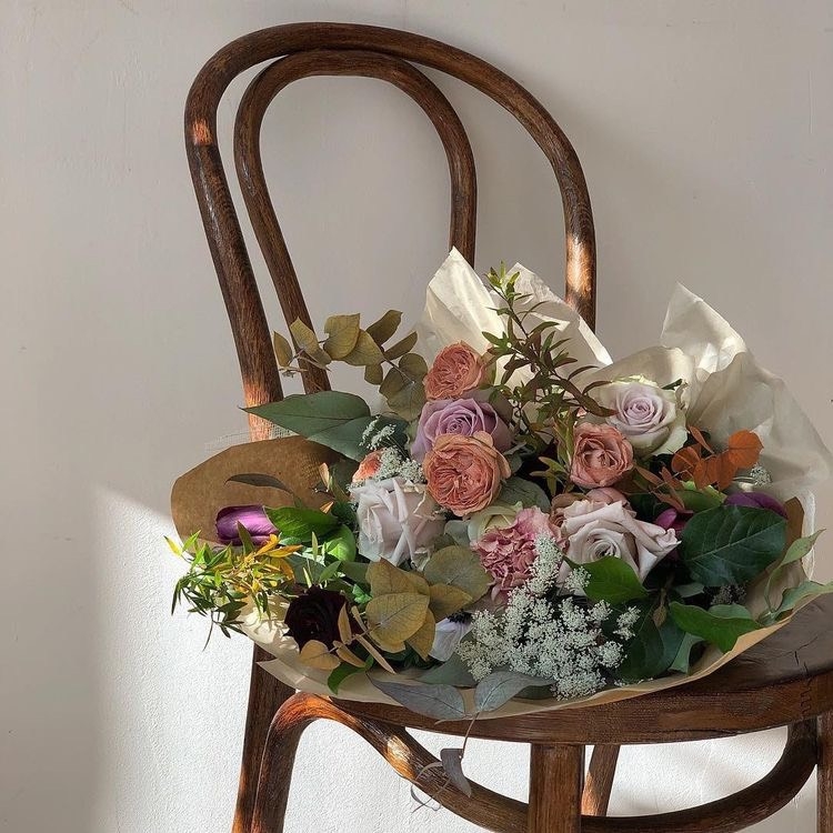 Tử vi vòng quay công nghệ ngày 10/12/2025: Tuổi Thân điềm xui rủi, tuổi Dần kế hoạch hiệu quả