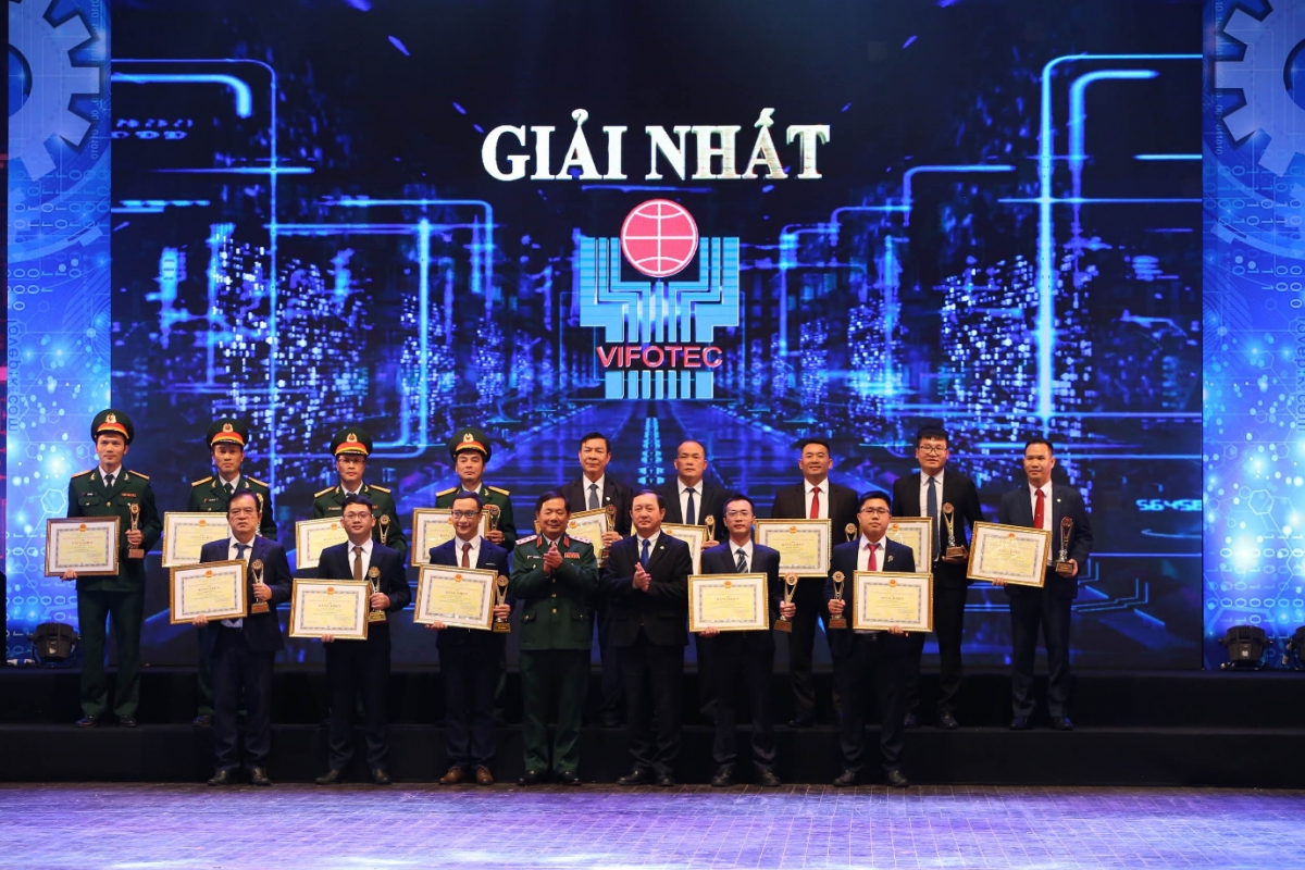 Giải thưởng khoa học công nghệ – Động lực thúc đẩy nghiên cứu & ứng dụng