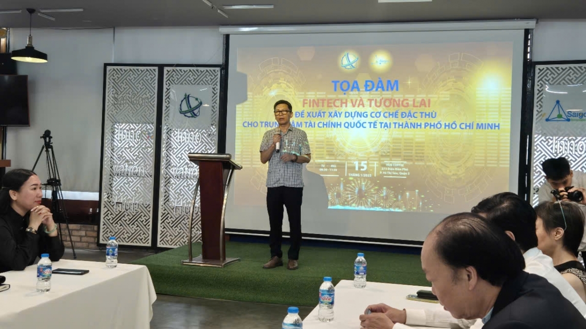 Trung tâm tài chính quốc tế tại TP.HCM: Cần đảm bảo từ hạ tầng đến con người