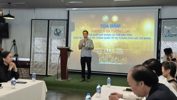 Trung tâm tài chính quốc tế tại TP.HCM: Cần đảm bảo từ hạ tầng đến con người