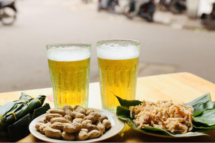 Chiếc cốc vại của người Hà Nội