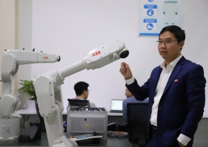 Doanh nghiệp đang rất linh động trong việc bắt kịp xu hướng sử dụng robot công nghiệp