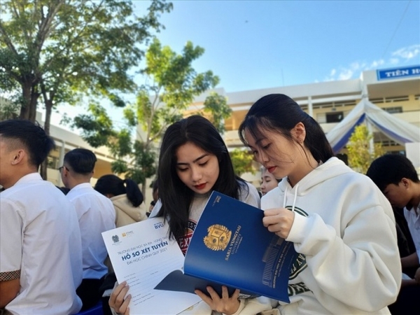 Phương thức xét học bạ năm 2025 của 24 trường đại học