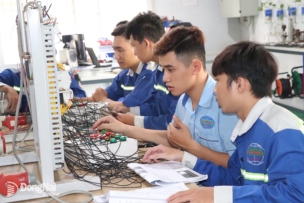 Nhiều đại học và cao đẳng nghề nâng cấp quy mô và chất lượng đào tạo