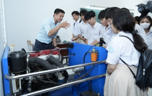 Nữ giới trong STEM: Bản lĩnh và thách thức
