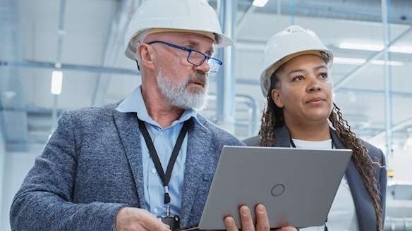 Giải pháp xử lý thông minh kho kiến thức công nghiệp