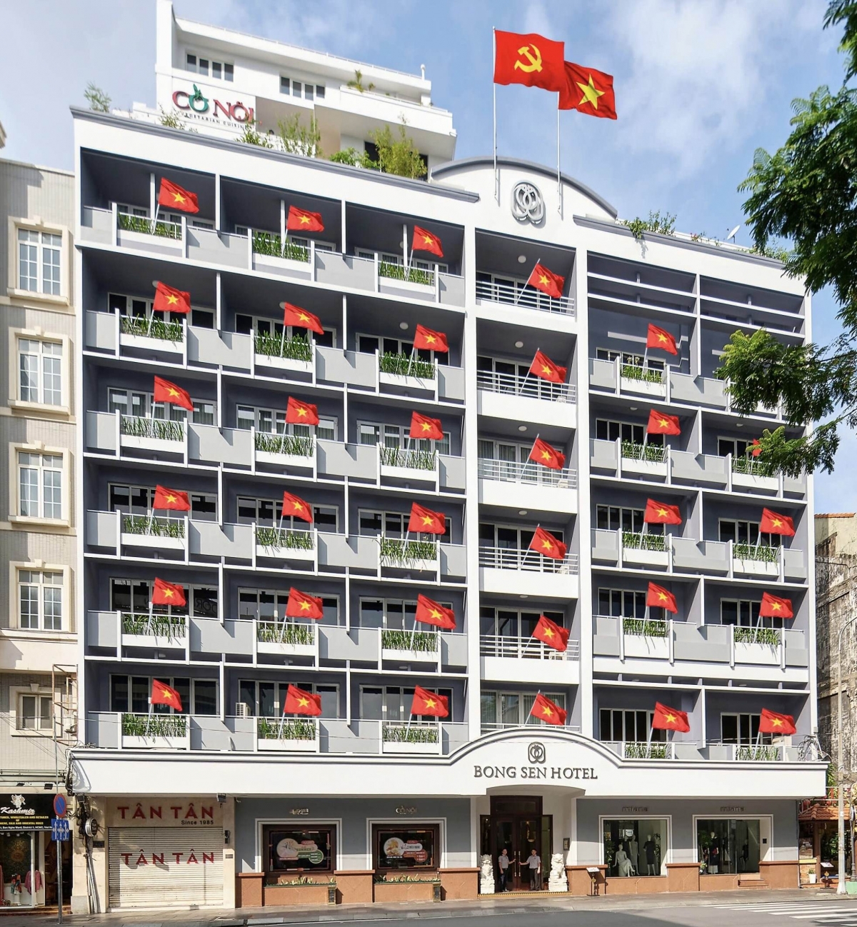 Lan tỏa tinh thần tự hào dân tộc và “chất riêng” của TP. Hồ Chí Minh hưởng ứng Đại lễ 30/4