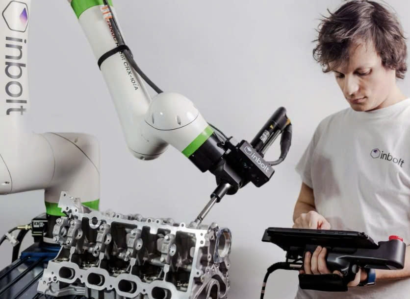 Bước đột phá giúp robot giải quyết nhiệm vụ nhanh chóng trên dây chuyền sản xuất