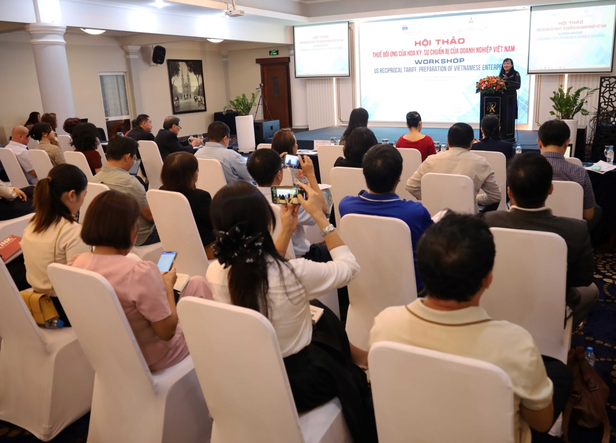 Sự chuẩn bị của doanh nghiệp Việt Nam với thuế đối ứng của Hoa Kỳ