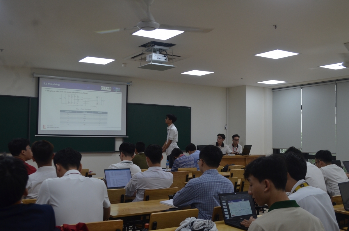 Trường Điện - Điện tử lựa chọn 27 đề tài nghiên cứu khoa học xuất sắc từ sinh viên