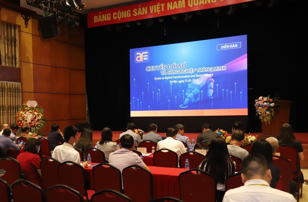 Doanh nghiệp “giải mã” tương lai tại Diễn đàn Chuyển đổi số và Công nghiệp thông minh