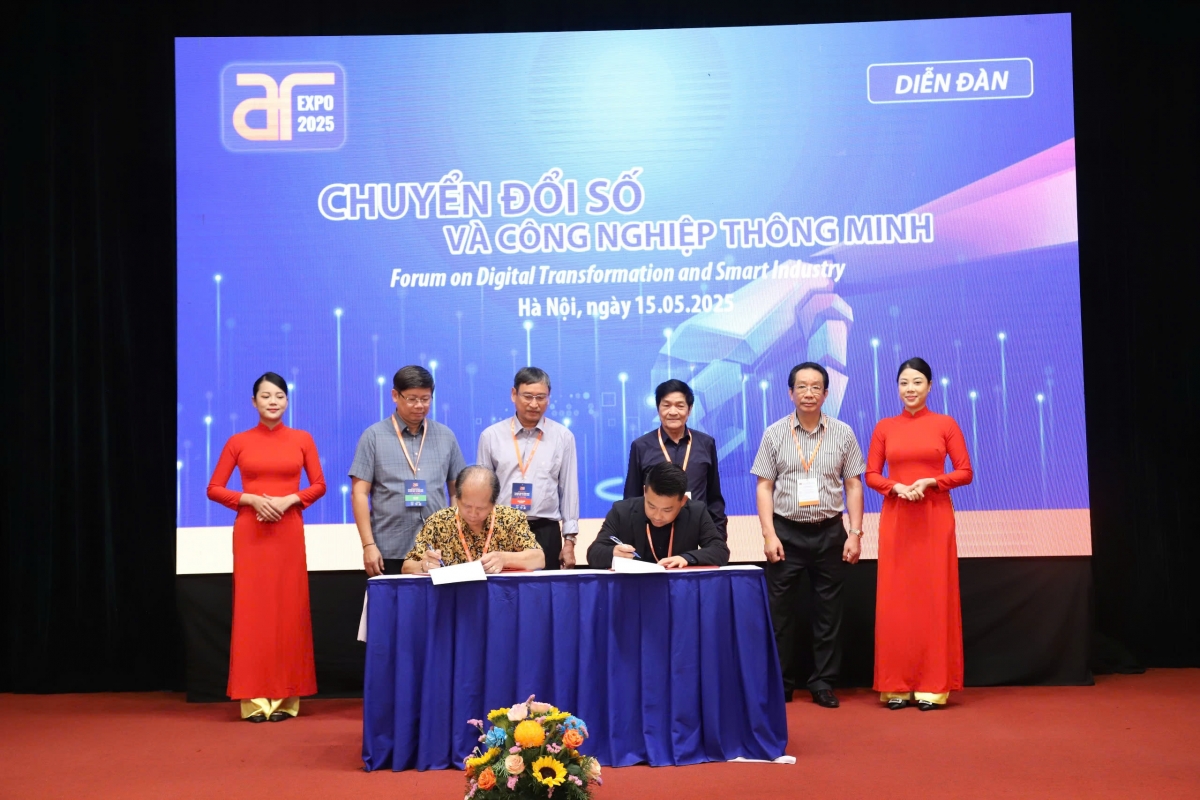 VAA ký kết hợp tác với các tổ chức, hiệp hội Việt Nam - Trung Quốc thúc đẩy phát triển công nghệ, AI và năng lượng mới