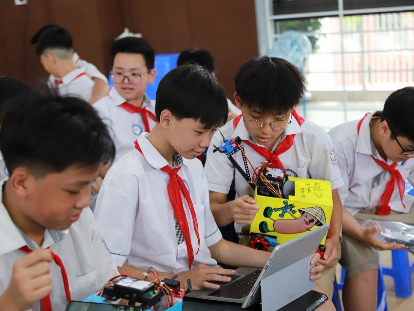Sôi nổi Cuộc thi Robotics quận Ba Đình (Hà Nội) với chủ đề “Bảo vệ môi trường biển”