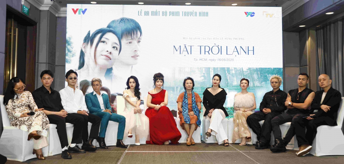 “Mặt trời lạnh”: Câu chuyện về hành trình của những người trẻ đi tìm giá trị của riêng mình