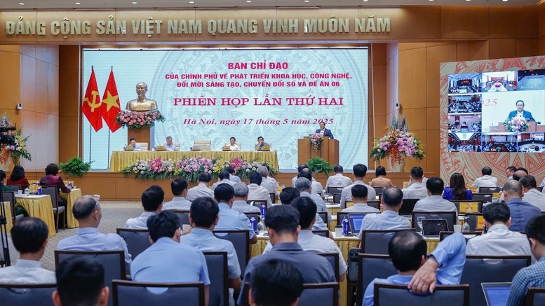 Xây dựng Chương trình Chính phủ số, hướng tới Chính phủ thông minh vào năm 2030