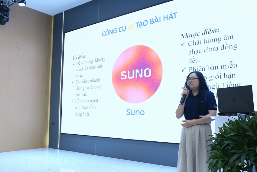Giáo viên Thủ đô lên dây cót thời AI: Giảm áp lực dạy - học, tăng chiều sâu tri thức