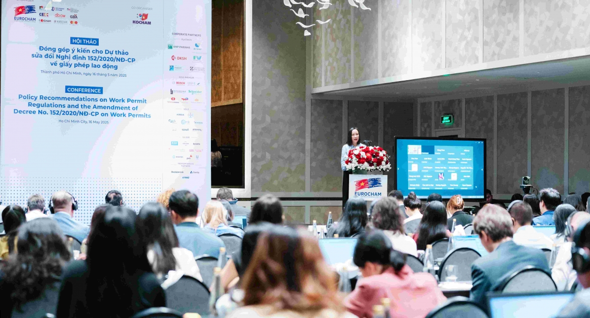 EuroCham yêu cầu bắt buộc về bằng cấp học thuật chính quy khi xin giấy phép lao động diện chuyên gia