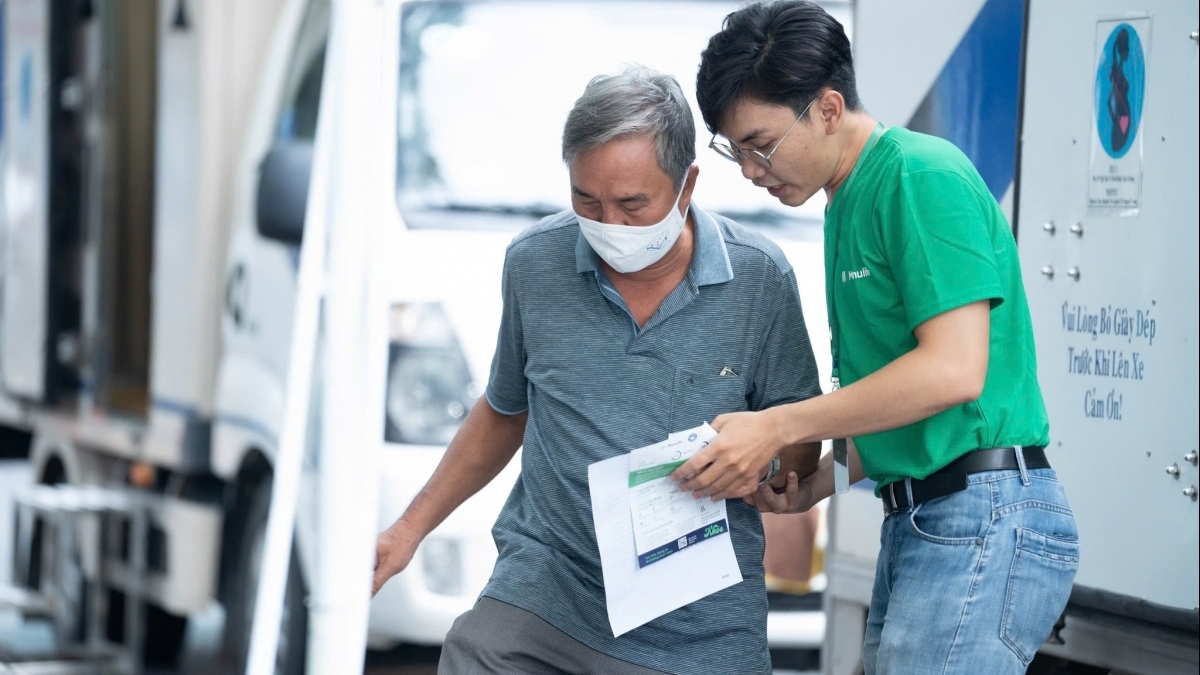 Khi bảo hiểm không còn là con số… mà là lòng tin và sự đồng hành