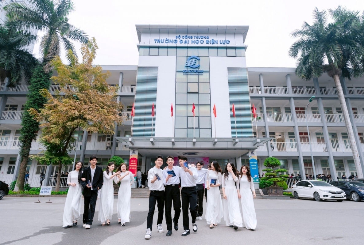 Đại học Điện lực ... bật chế độ số