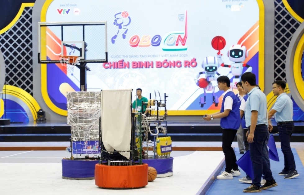 Trường Đại học Lạc Hồng đứng đầu danh sách bước vào đêm Chung kết Robocon Việt Nam 2025