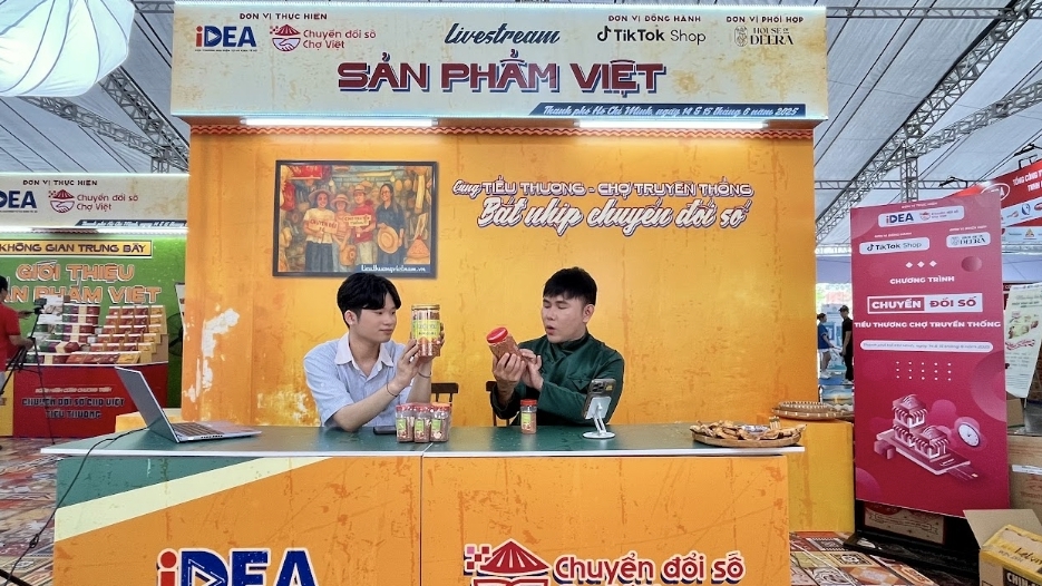 Chính thức công bố Chương trình Chuyển đổi số chợ truyền thống và tiểu thương