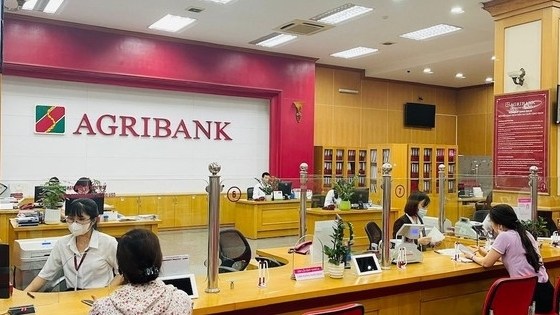 Tin tức ngân hàng nổi bật tuần qua: Vietcombank ghi nhận kết quả kinh doanh tích cực