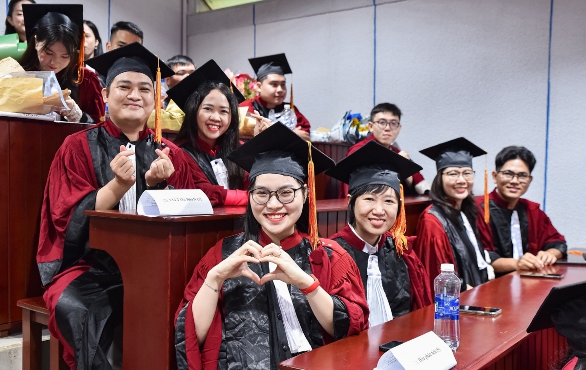 Đại học Quốc gia TP.HCM thí điểm đào tạo tiến sĩ theo chuẩn quốc tế