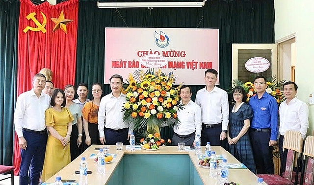 Tạp chí Thanh niên được Hội đồng Giáo sư Nhà nước phê duyệt lên 0,75 điểm cho bài báo khoa học Tạp chí Thanh niên được Hội đồng Giáo sư Nhà nước phê duyệt lên 0,75 điểm cho bài báo khoa học