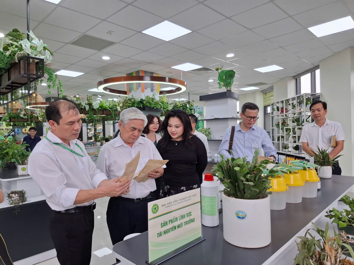 VAA và VNUA hợp tác thúc đẩy ngành nông nghiệp Việt Nam chuyển đổi số hội nhập quốc tế