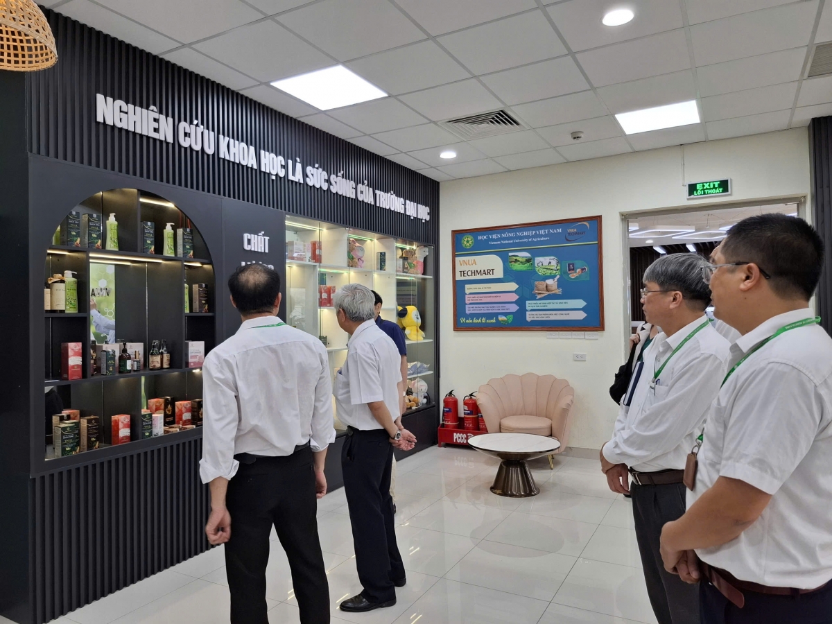 VAA và VNUA hợp tác thúc đẩy ngành nông nghiệp Việt Nam chuyển đổi số hội nhập quốc tế
