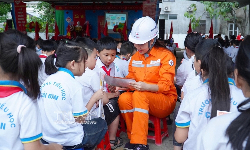 Giữ lửa truyền thông cho một tương lai xanh